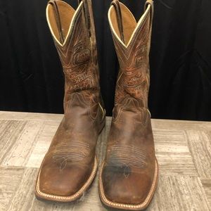 Men’s Ariat Cowboy Boots Size 10.5